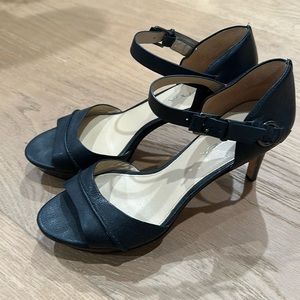 Via Spiga platform heels size 8M.